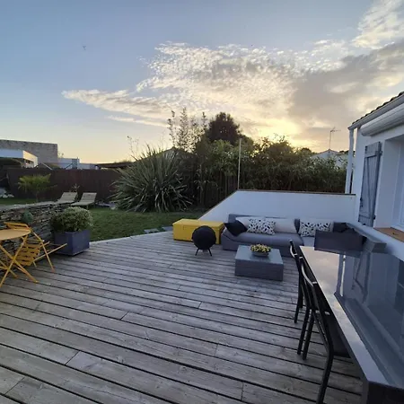 De Charme - Piscine - Etang