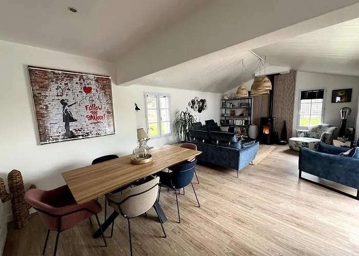 De Charme - Piscine - Etang Villa