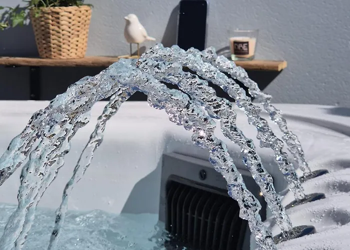 De Charme - Piscine - Etang