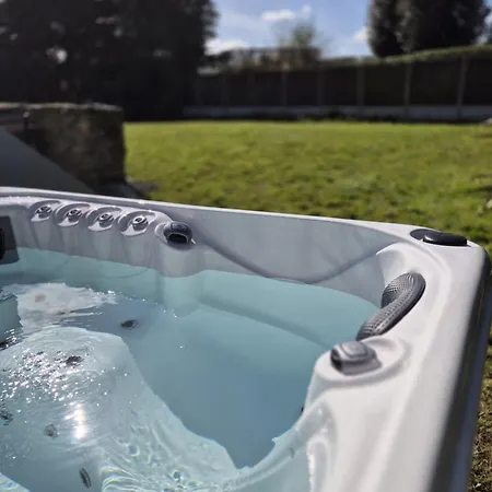 De Charme - Piscine - Etang *