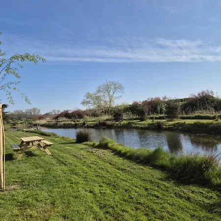 De Charme - Piscine - Etang *
